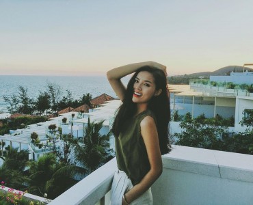 Trải nghiệm cung đường lý tưởng với bờ cát trắng Mũi Né cùng xe du lịch